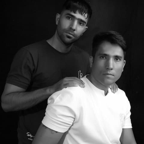 دانلود آهنگ علی پرویزی و اکبر پرویزی نمک نشناس