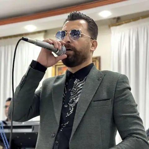 دانلود آهنگ امید نیا دم به دم